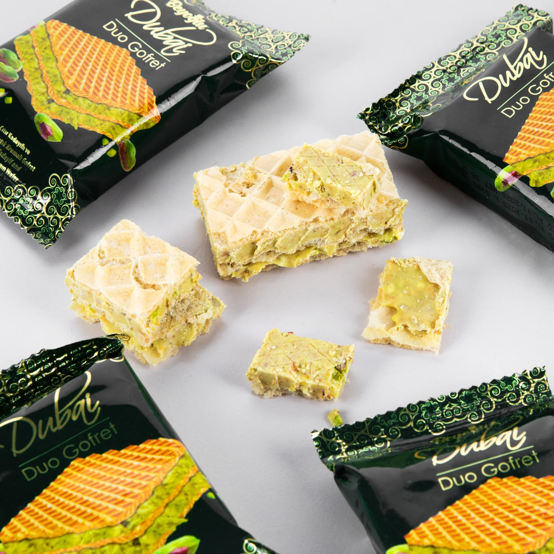 Beyoglu Dubai Chocolate Duo Wafer with Pistachio - Image 5
