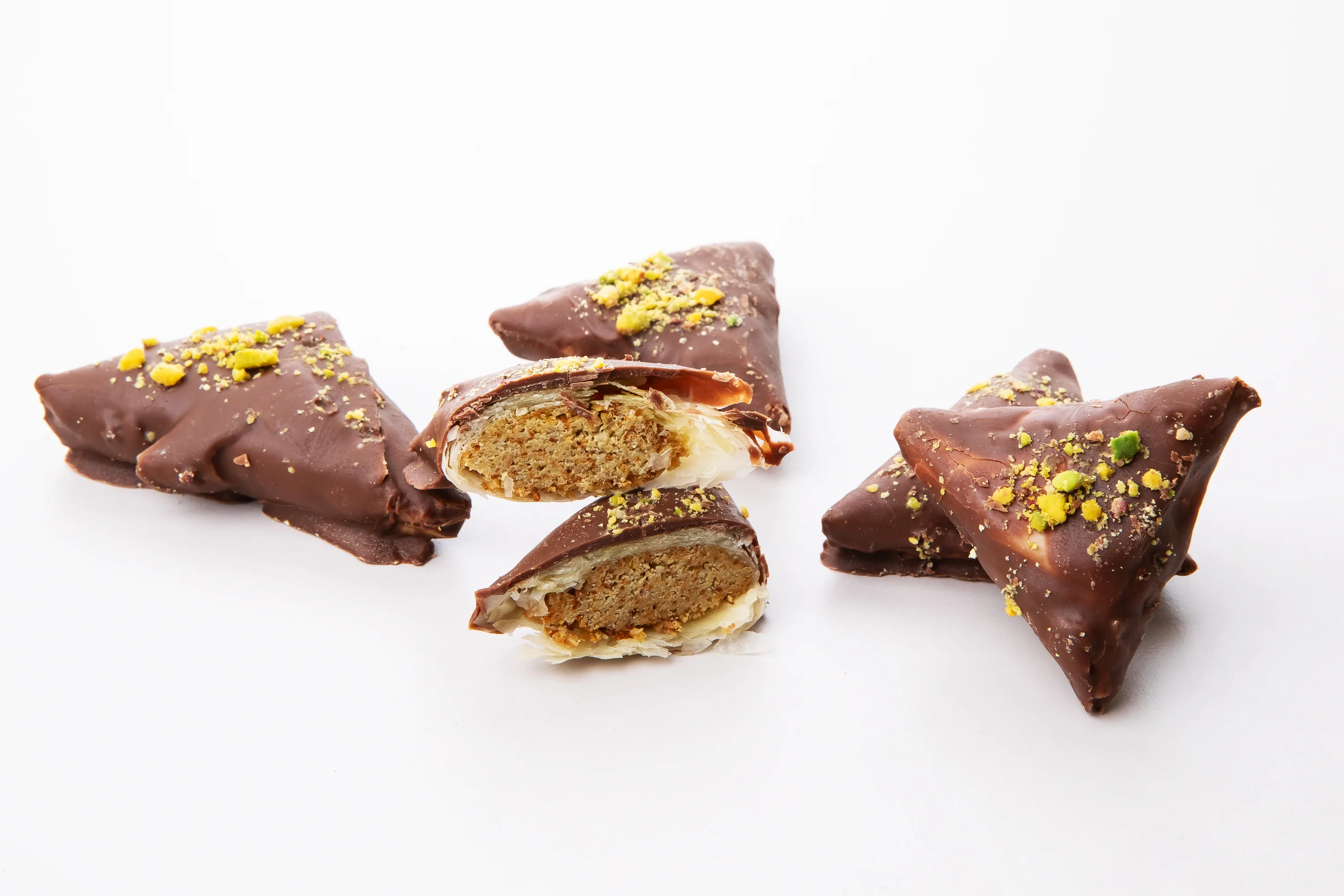 Carians Qatarian Crispy Pistachio Bites – 3.52 oz (100g) - Image 5